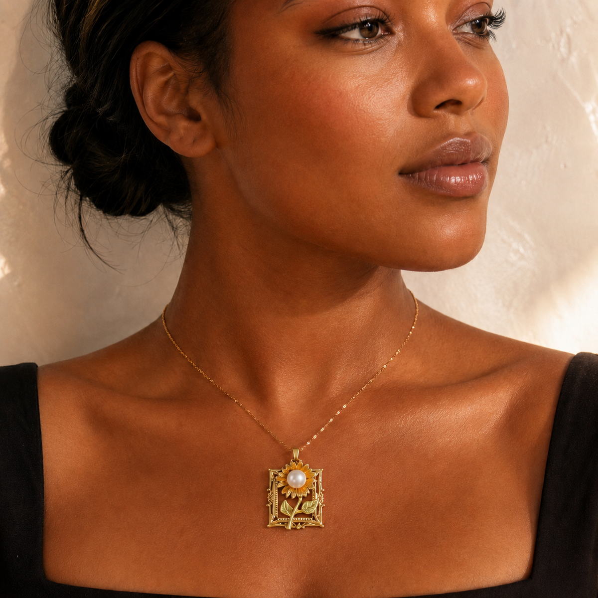 The Muse Pearl Necklace
